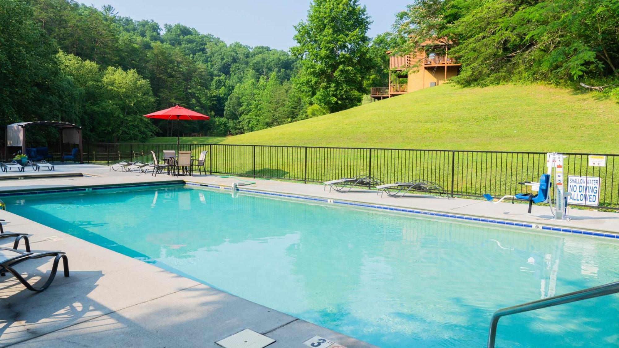 Yoli Bear Hideaway Sevierville Exterior foto