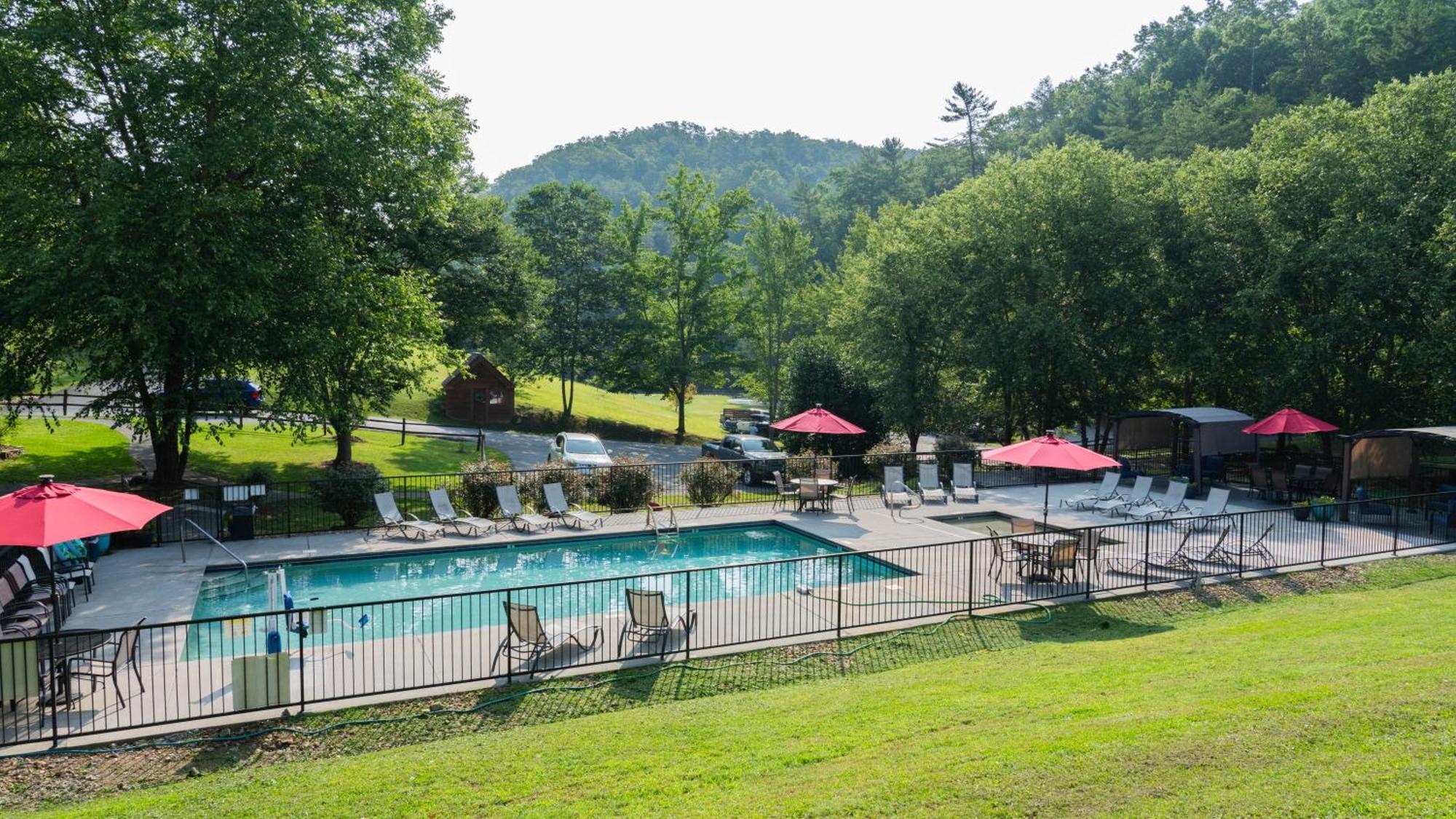 Yoli Bear Hideaway Sevierville Exterior foto