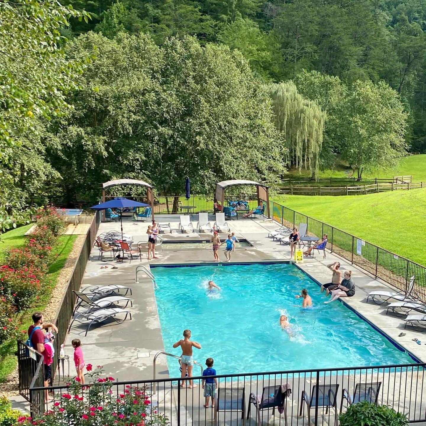 Yoli Bear Hideaway Sevierville Exterior foto